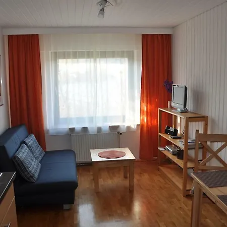 Raiser Apartment *